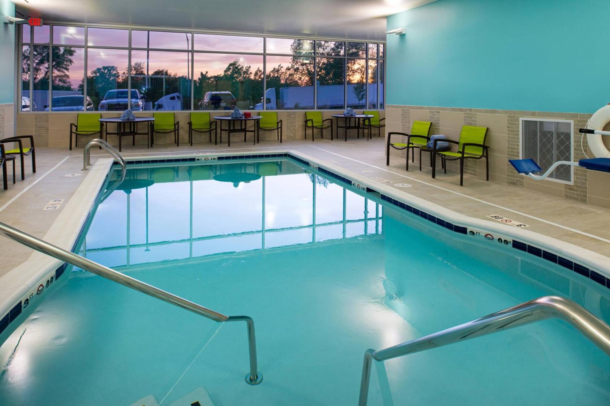 Springhill Suites By Marriott Kansas City Northeast Zewnętrze zdjęcie
